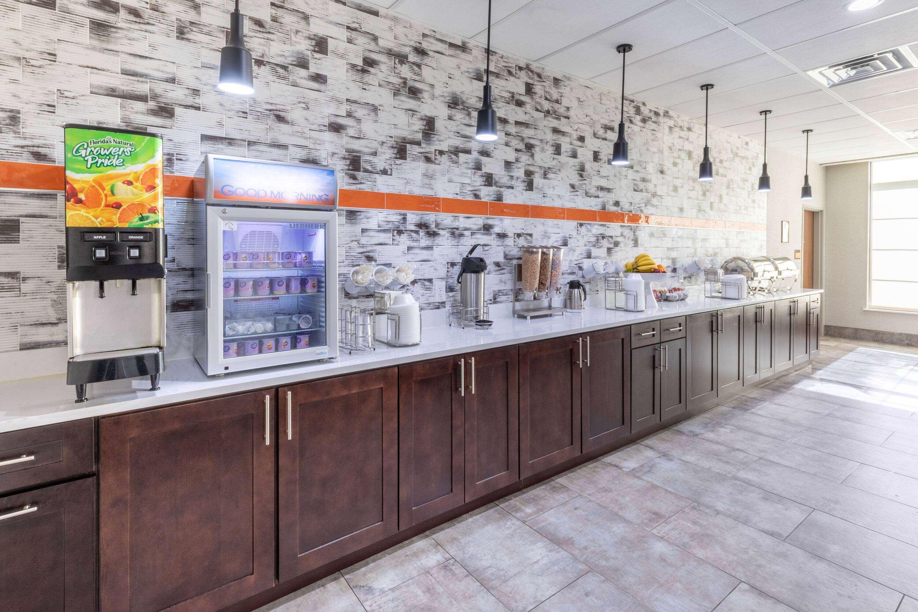 La Quinta Inn & Suites By Wyndham Dallas - Frisco Stadium 外观 照片